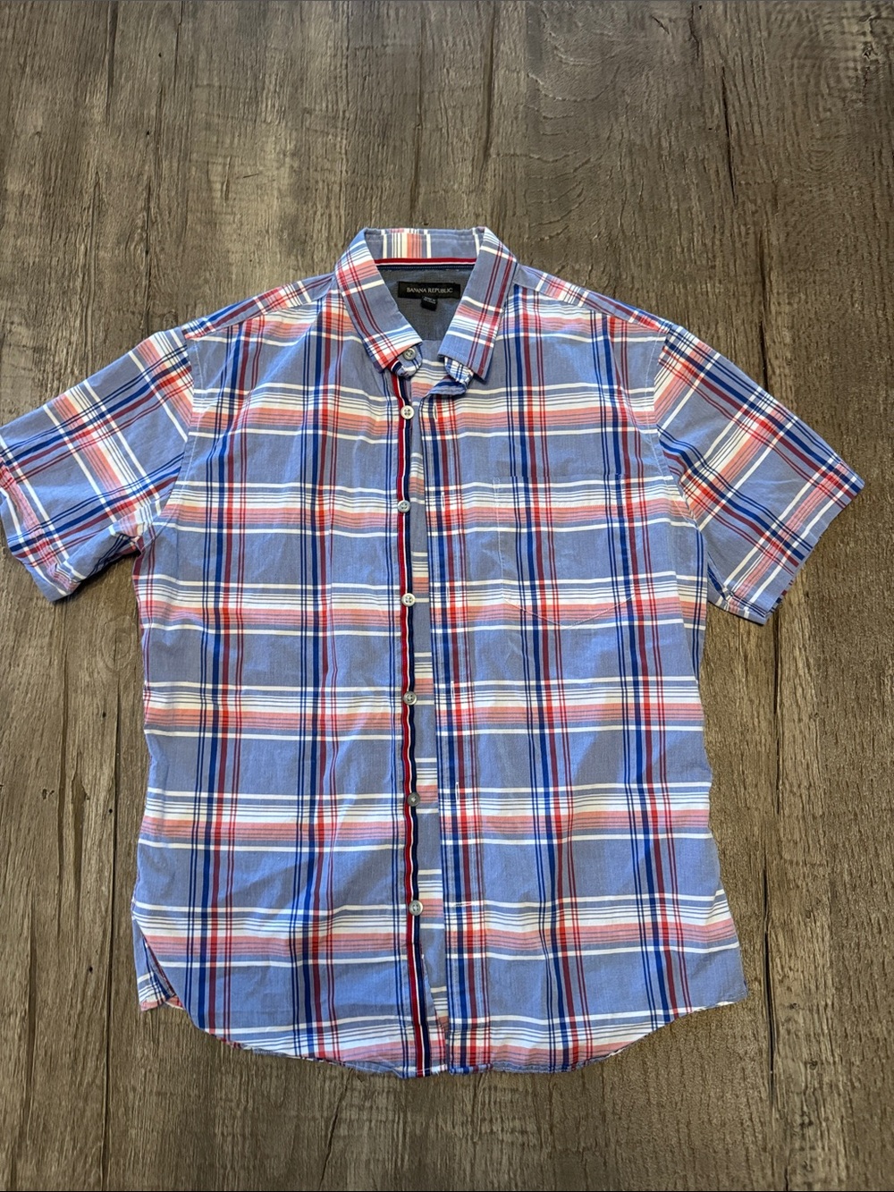 Banana Republic Short-Sleeve Plaid Button-Up Shirt